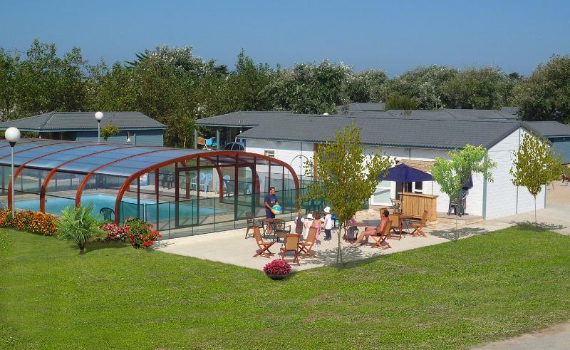 Terres De France - Les Hameaux Des Marines Hotel Saint-Denis-d'Oleron Exterior photo